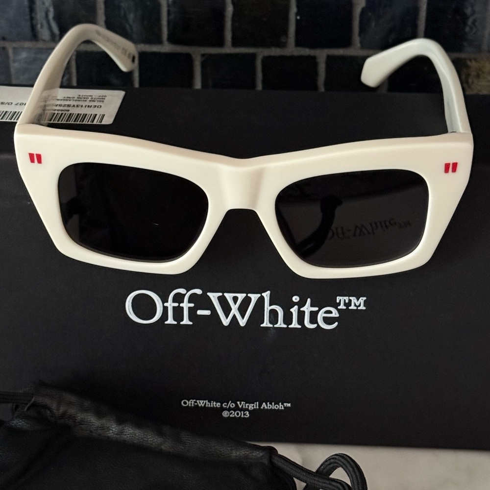 Off-White SELMA Sunglasses